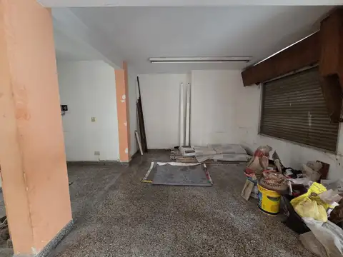 Local en Alquiler en Villa Ballester, $ 650.000