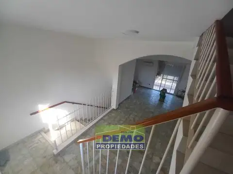 Depto Tipo Casa en Venta de 3 dormitorios