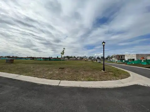 Venta lote interno Barrio Santa Elisa, Pilar del Este