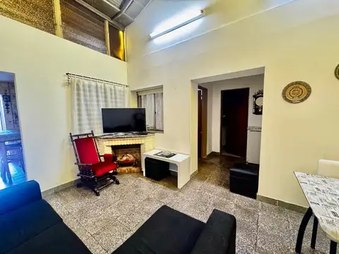Depto Tipo Casa en Venta en Parque Chacabuco, USD 125.000