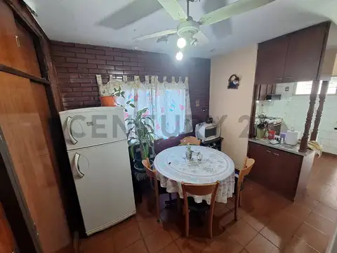 Venta de Casa 3 Ambientes en Remedios de Escalada, Lanús.