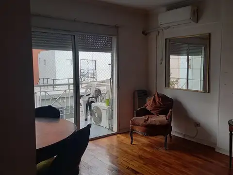 Amenábar 3800, Piso 8