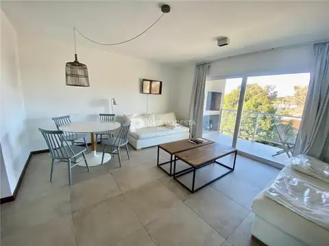 Departamento en Alquiler en Pinares, USD 2.800