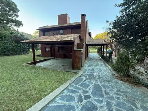 Casa en Venta en Pinamar, USD 199.999