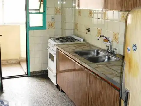 Departamento en Venta en Villa del Parque, USD 125.000