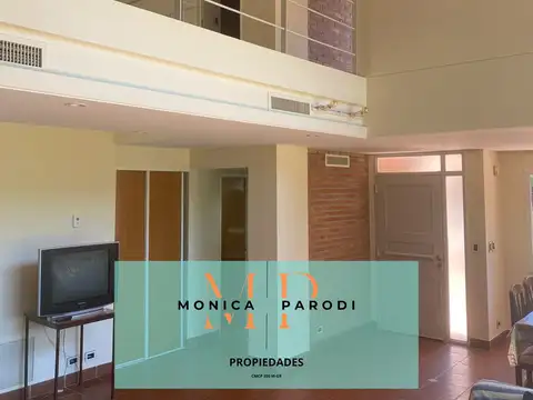Casa en Alquiler de 3 dormitorios