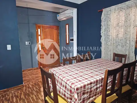 Casa 4 ambientes con 2 baños