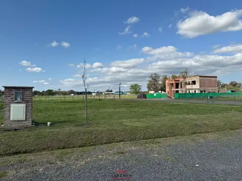 Terreno en Venta 20  mts Fondo