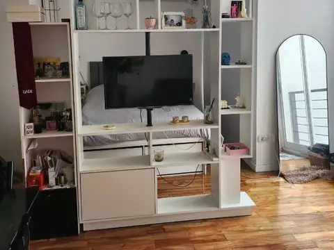 ACOYTE  al 900 Piso 4° ContraFrente c/balcón