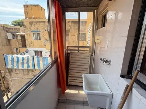 teniente sanchez 4600