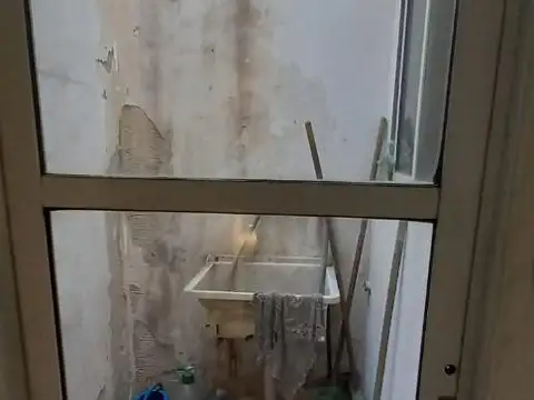 LOCAL COMERCIAL + DEPTO - JOSÉ LEON SUAREZ