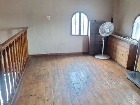 Casa en Alquiler con 1 cochera