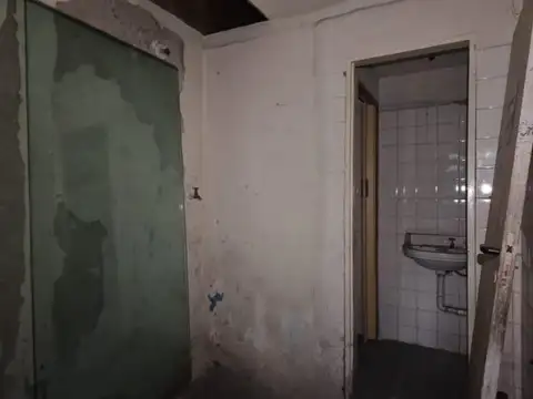 Local en Venta 35 años