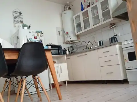 Depto Tipo Casa en Venta de 2 ambientes