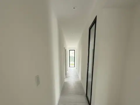 Casa en Venta en Lagos De Canning, USD 260.000