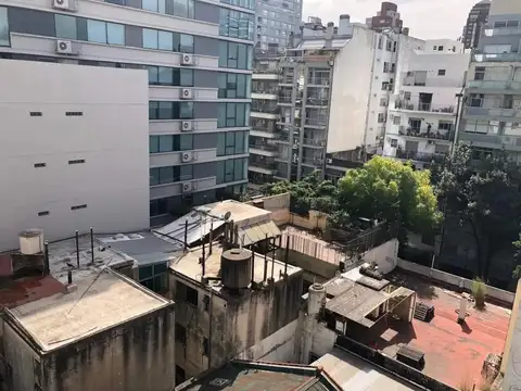 Oro 2500, Piso 7