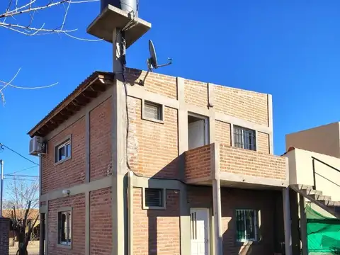 Los Fresnos 100