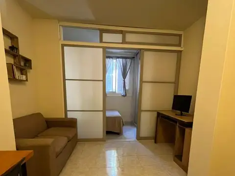 MONOAMBIENTE AMPLIO CON SUBDIVISION CABALLITO