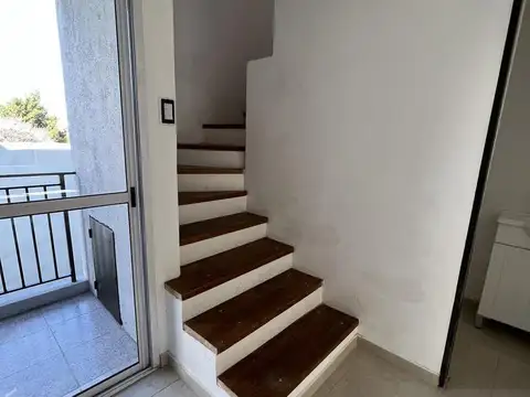 Departamento en Alquiler en Ramos Mejia, $ 800.000