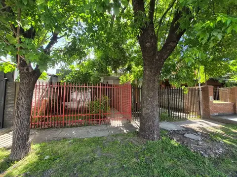 Venta Casa a Refaccionar Castelar Norte