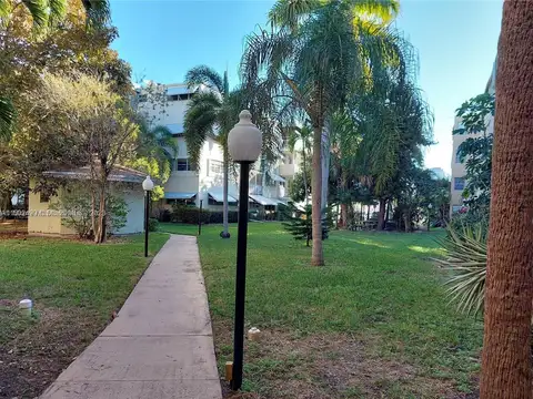 Hallandale Beach