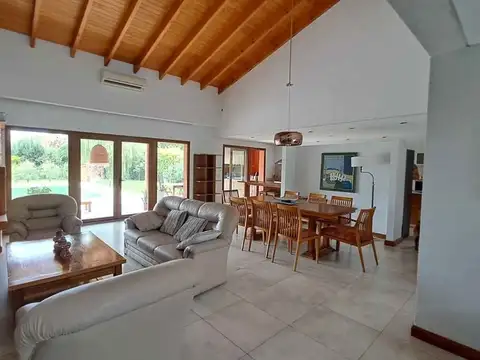 CASA EN VENTA | LAS LIEBRES - Pilar | 5 AMBIENTES