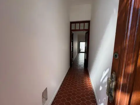 Becerra 900