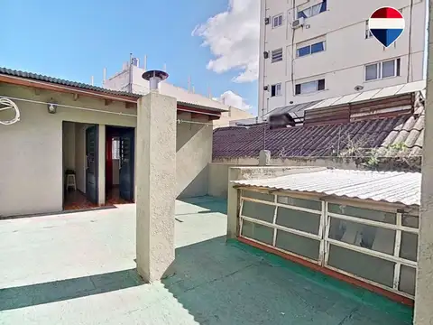 Depto Tipo Casa en Venta en Villa del Parque, USD 225.000