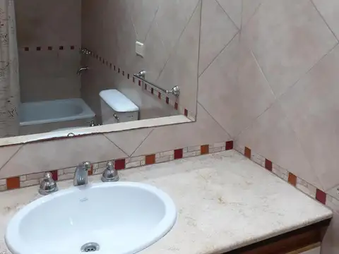 Casa en Venta en Cipolletti, USD 150.000