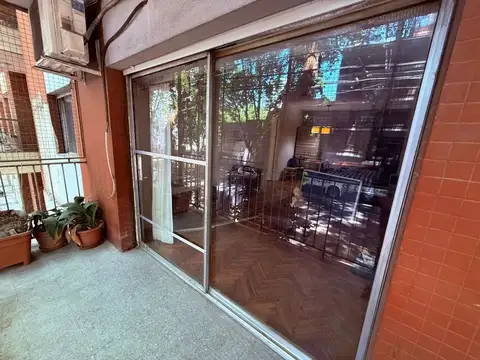 Avenida Hipólito Yrigoyen 4200