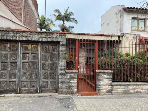 Emilio Castro 1300