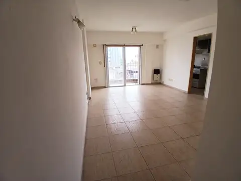 Leandro Nicéforo Alem 800