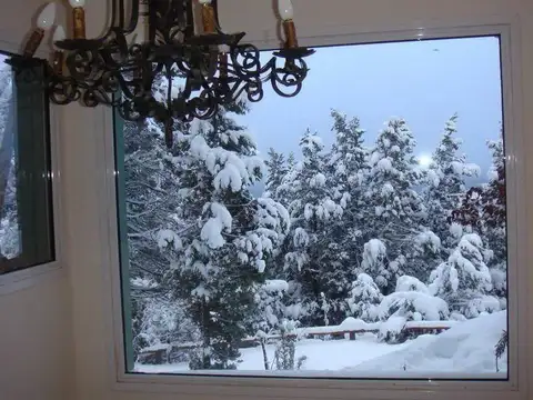 Casa 7 ambientes con 11 baños