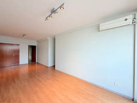 Avenida Angel Gallardo 700