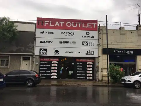 Local en Venta en Barracas, CABA