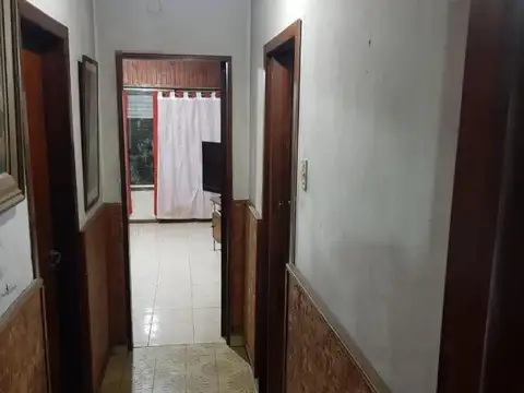 Crisólogo Larralde e/ Doctor Atilio Lavarello y Salta