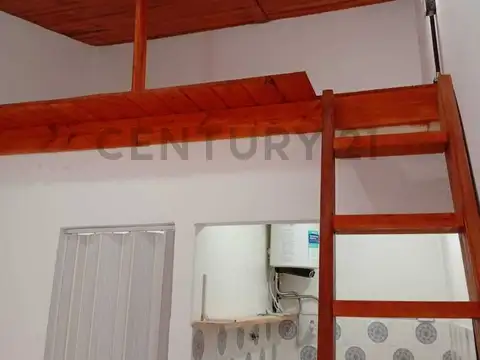 Monoambiente Con Entrepiso En Venta  Muy Luminoso San Cristobal