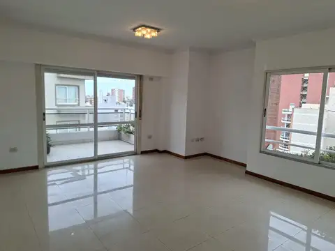 Departamento en Alquiler de 4 ambientes