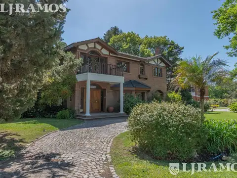 VENTA- Casa en Village Country Club- Golf- Tennis- Altura Km 38,5 Panam Ramal PILAR