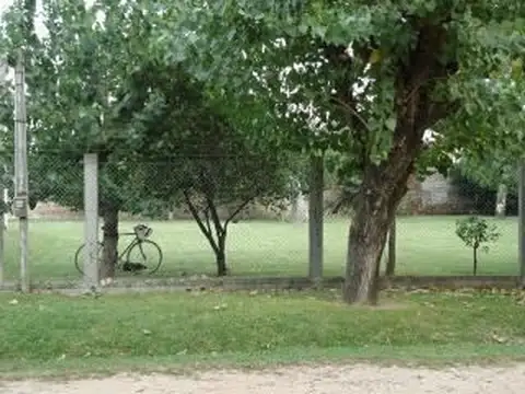 Terreno en Venta 40  mts Fondo