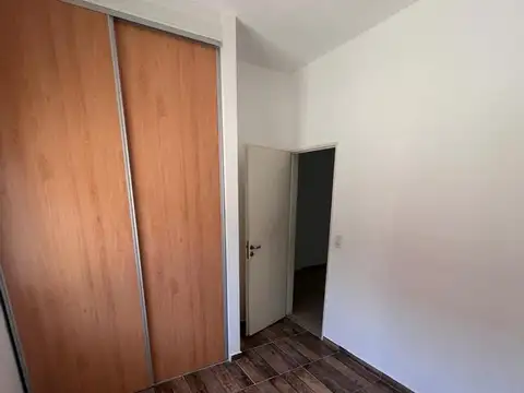 Depto Tipo Casa en Alquiler de 1 dormitorio