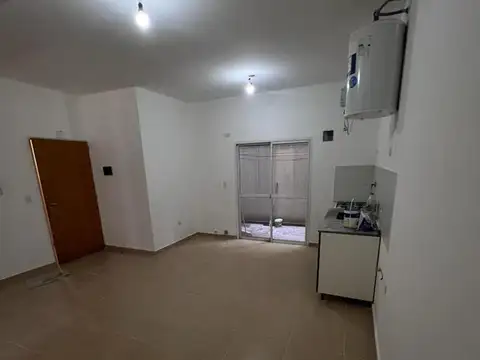 Depto Tipo Casa en Alquiler al Sur
