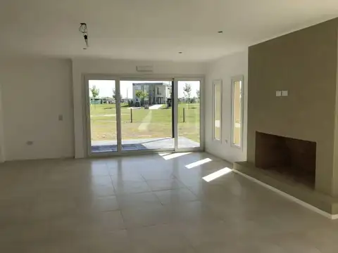 de los Lagos  al 100