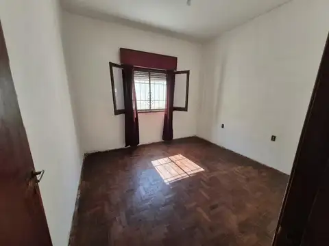 Depto Tipo Casa en Venta al Este