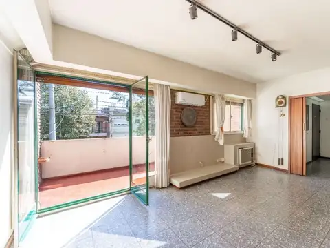 Depto Tipo Casa en Venta 51 años