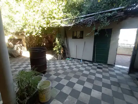 CASA 3 AMBIENTES CON GARAJE Y TERRAZA