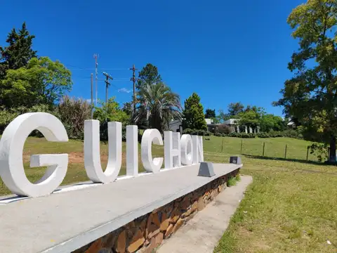 VENTA DE CHACRA, GRAN CASA CON HOSTAL TRABAJANDO