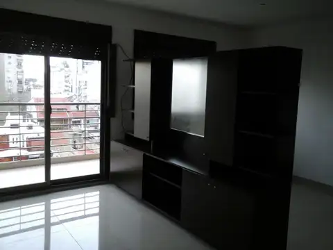 Departamento en Alquiler en Flores Norte, $ 750.000