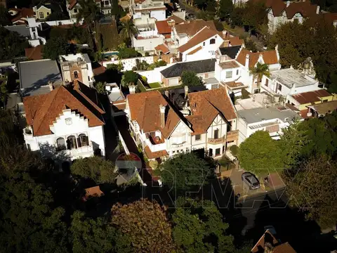 Casa Inglesa de 1913 reciclada a nuevo-Banfield