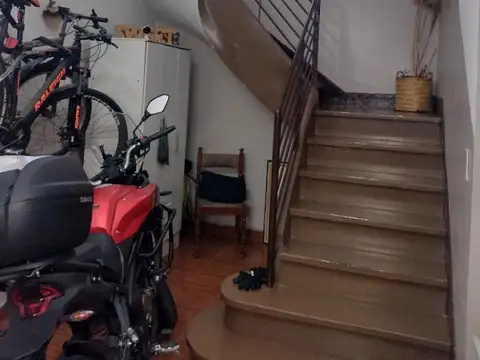 Depto Tipo Casa en Venta de 4 ambientes
